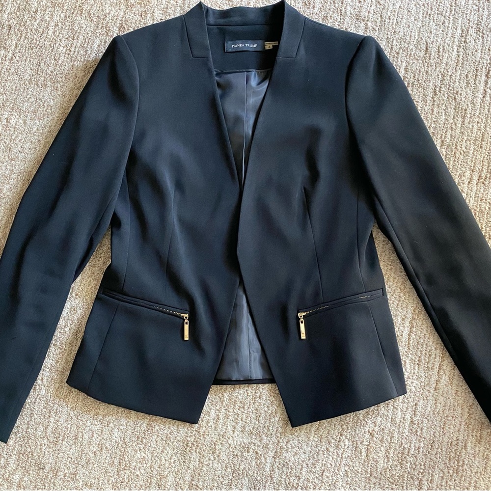 Ivanka Trump black blazer